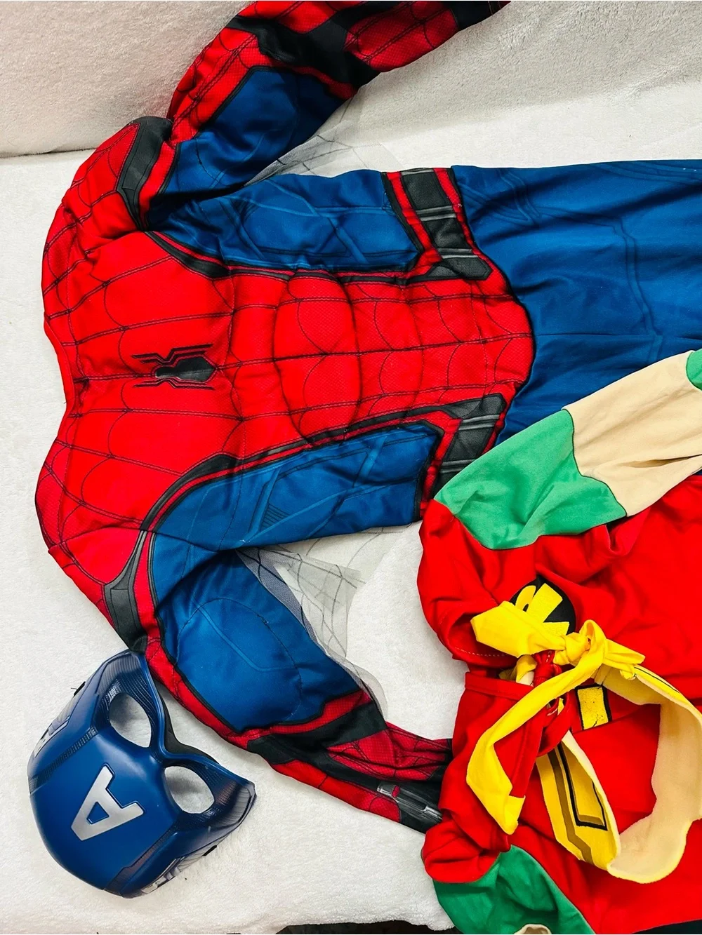 Lot Halloween Boys Costumes Size 6/8 Years Spidermen,Robin Excellent Condition